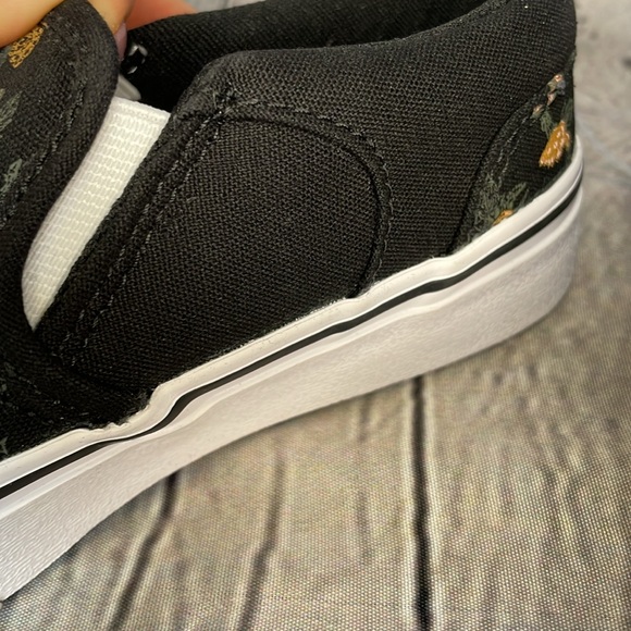 NWOT Vans Asher Floral Skate Shoes - Black/Garden - Missy Size 13 - Picture 16 of 17